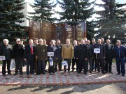 (02.10.11)(1А)Обзорн.снмок у памятника Суворова-вып.65-66 86 54(ВикКУЛИКОВ АлЛЕБЕДЕВ)_новый размер.JPG