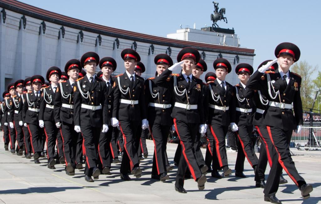 Парад кадет 6 мая.jpg