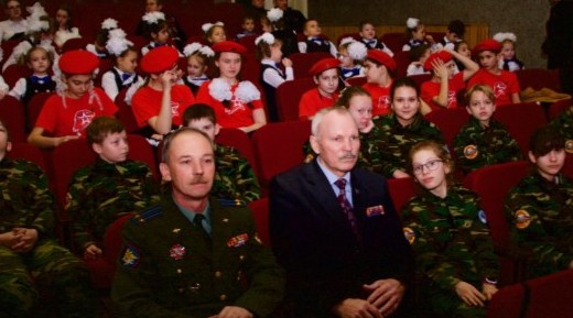 Встреча выпускников СВУ и НВМУ с молодёжью Ростовской области (4).jpg