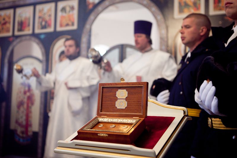 Передача святынь Ставропольскому ПКУ и ВЧ края (21).jpg