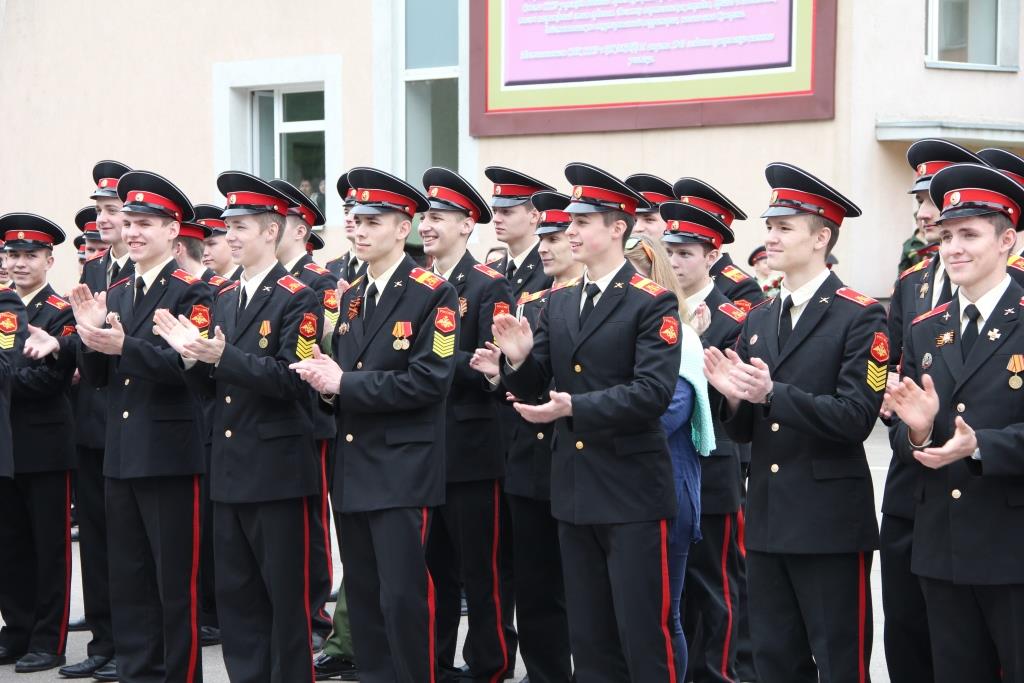 Послдений звонок в МсСВУ 2015 (8).JPG