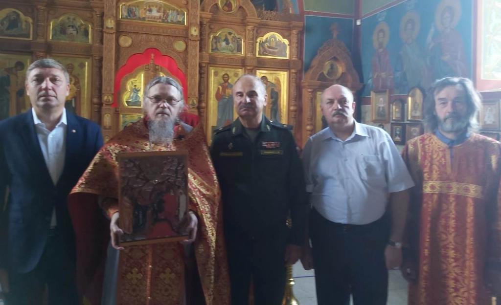 Военному госпиталю вручена икона святого праведного Лазаря (6).jpg