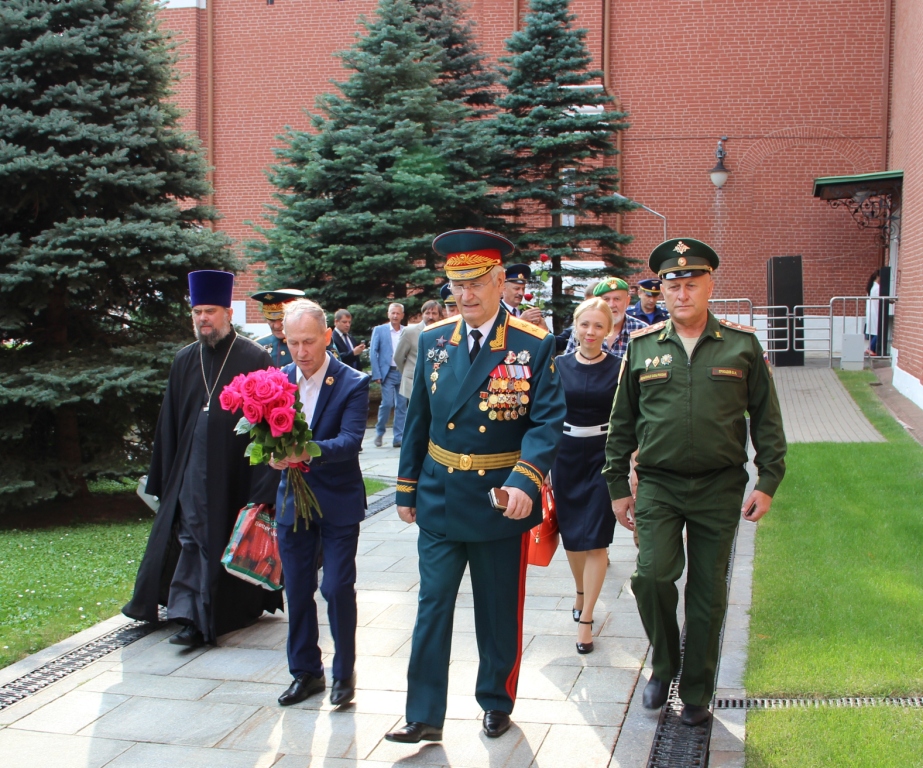 Цветы Сталину 21.08.2018 (1).JPG