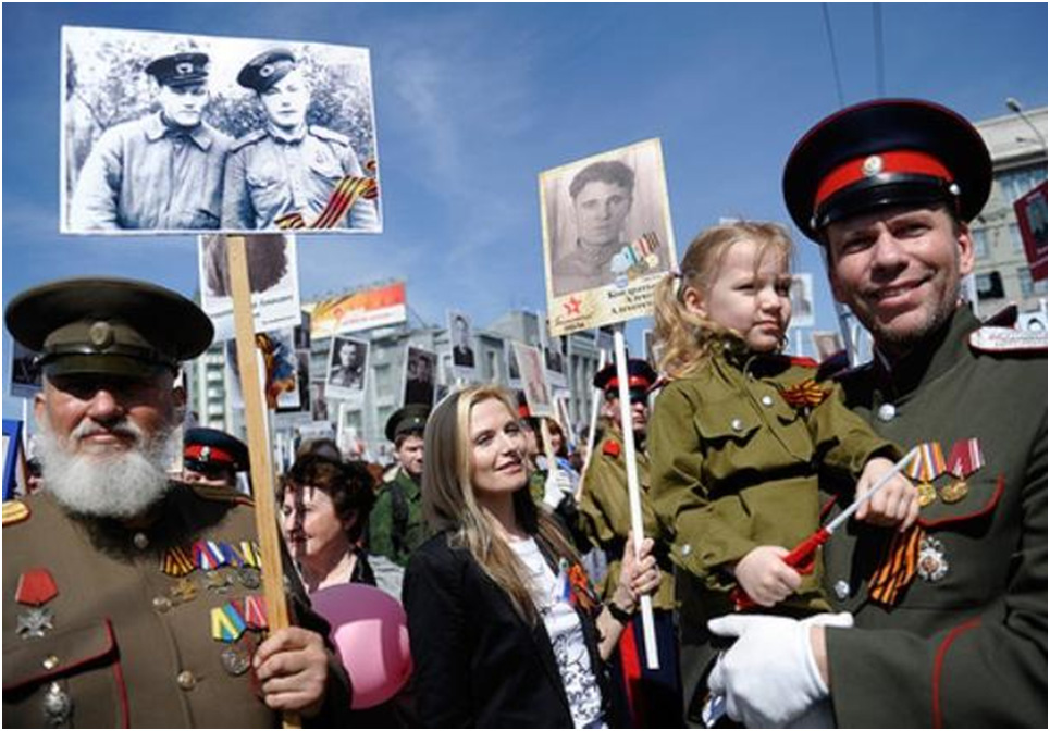 ПАРАД «БЕССМЕРТНОГО ПОЛКА.jpg