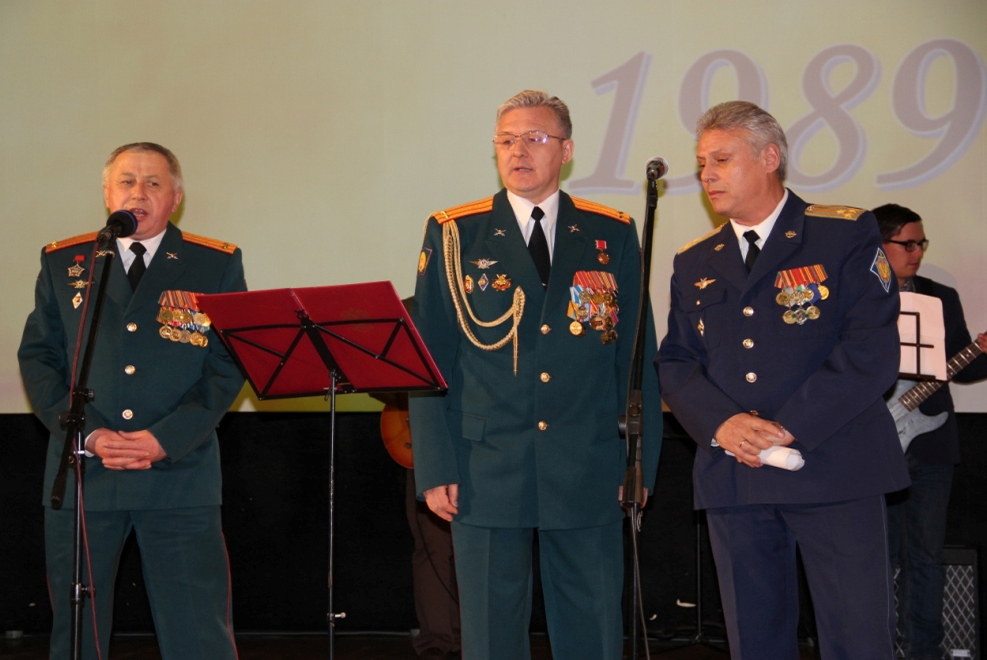 ЧЕСТЬ ОФИЦЕРА–ПРЕВЫШЕ ВСЕГО .jpg