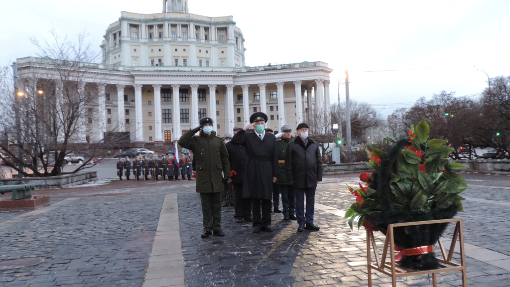 290-летие А.В.Суворова на Суворовской площади Москвы (17).JPG
