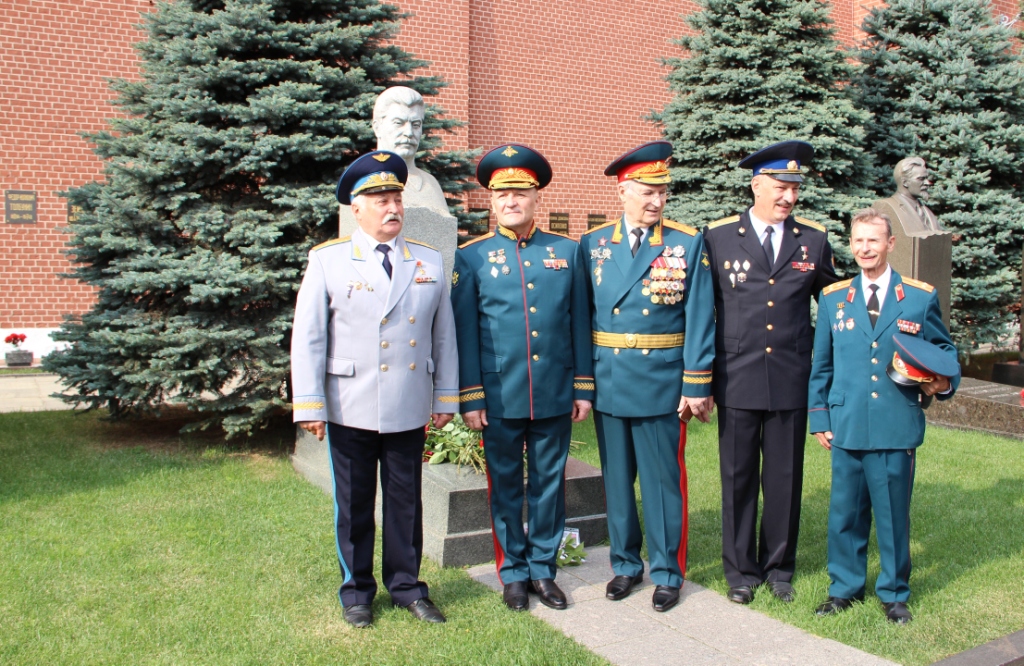 Цветы Сталину 21.08.2018 (19).JPG