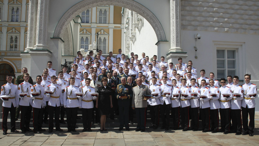 Выпускной МсСВУ на Соборной (3).jpg