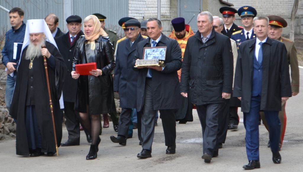 Вручение мощей в УГСВУ 18.04.2015 (2) .JPG