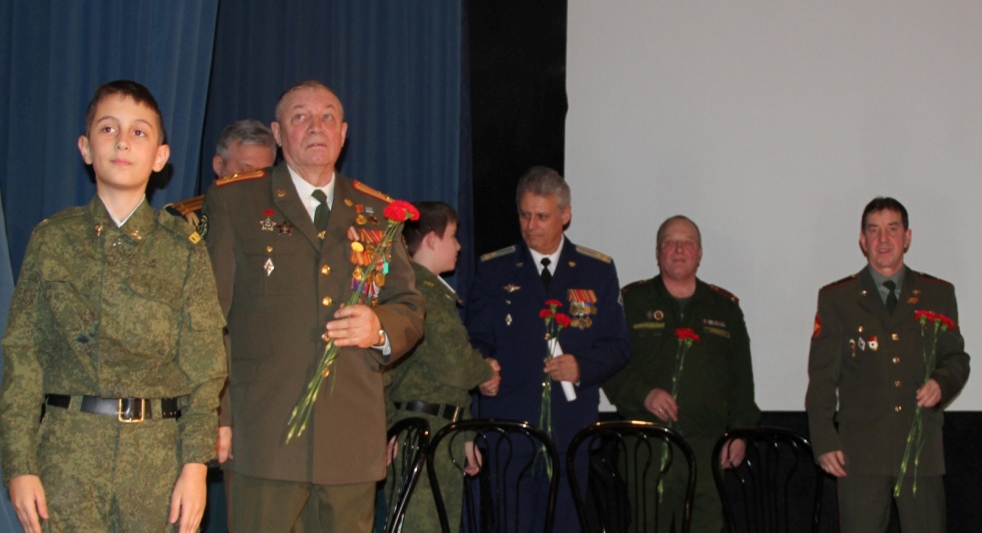 ЧЕСТЬ ОФИЦЕРА – ПРЕВЫШЕ ВСЕГО.jpg