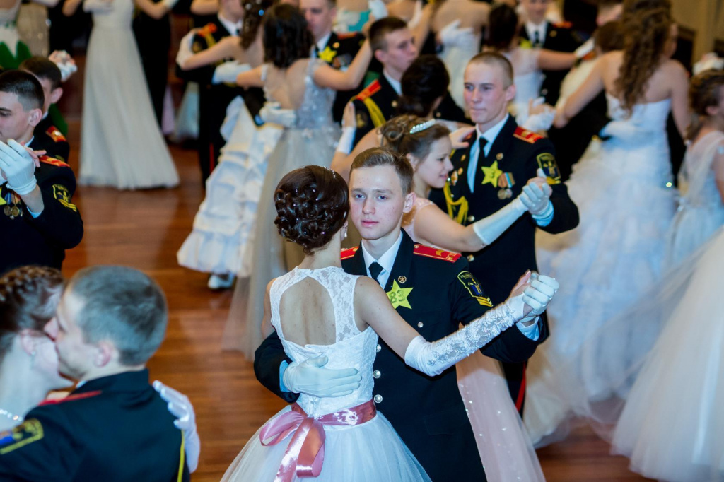 Кадетский бал в Хабаровске (9).jpg
