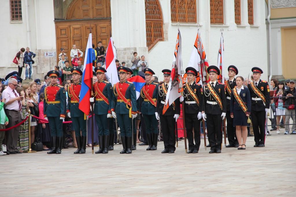 Выпуск МсСВУ на Соборной площади Кремля (2).JPG