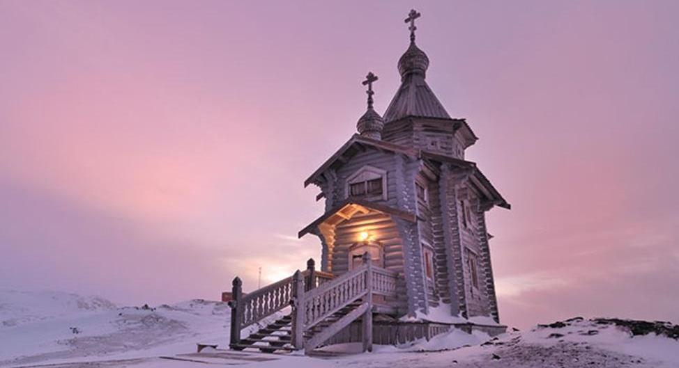 Русская Православная Церковь в Антарктиде .JPG