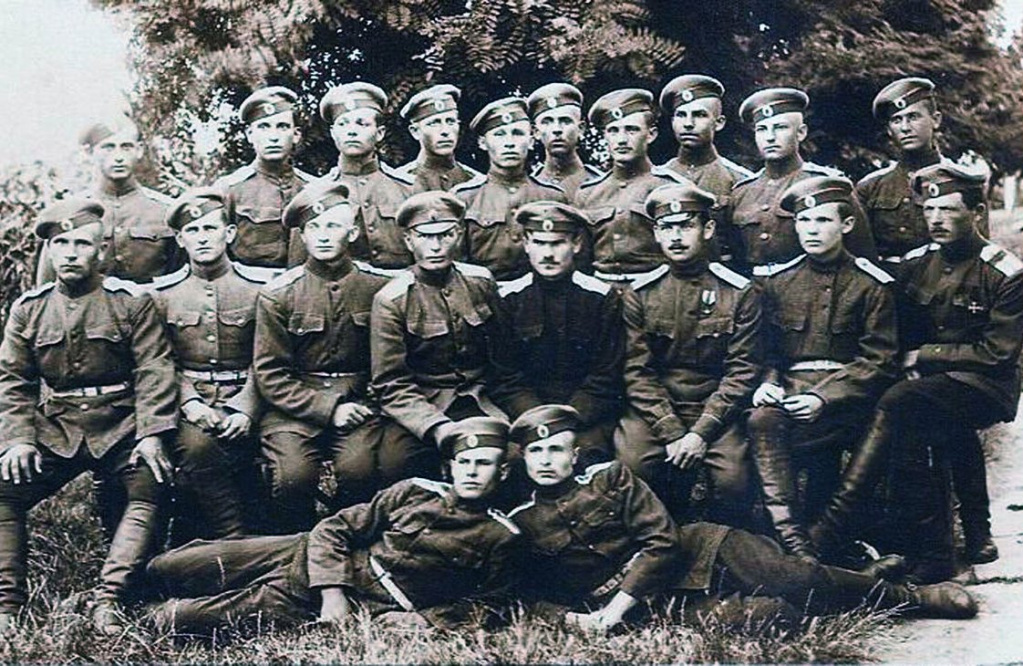 Русские зарубежные кадеты.jpg