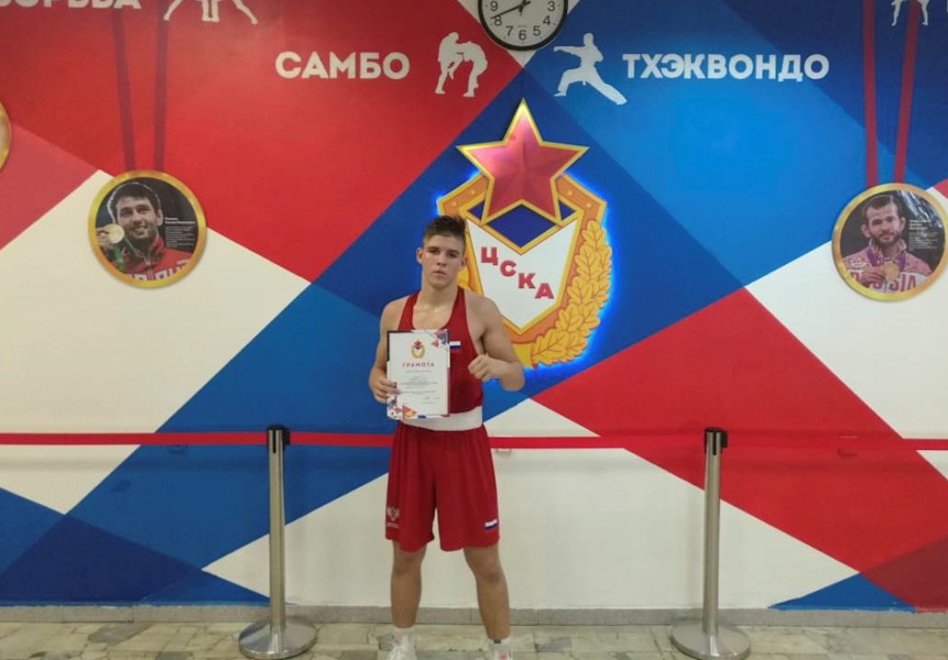 Московские суворовцы - победители в спорте и творчестве.jpg