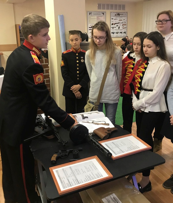 «Гусарский бит» для Московских суворовцев- 4.jpg