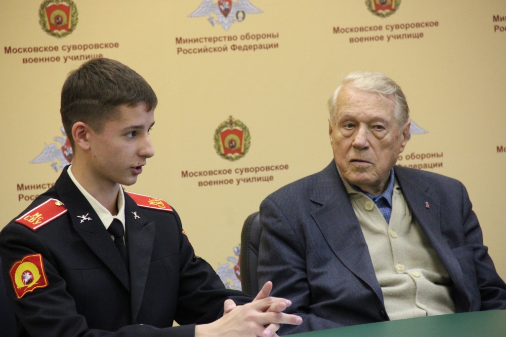 Встреча с легандарным кадетом (3).JPG