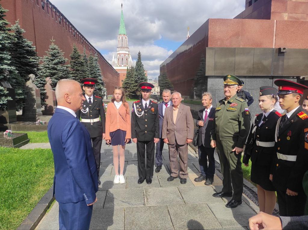 Возложение цветов Сталину 21.08.2023 (23).jpg