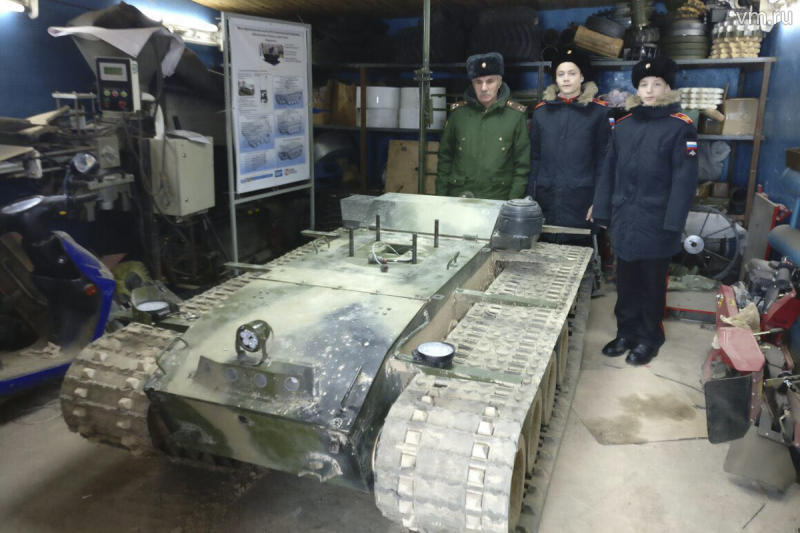 Боевые роботы.jpg