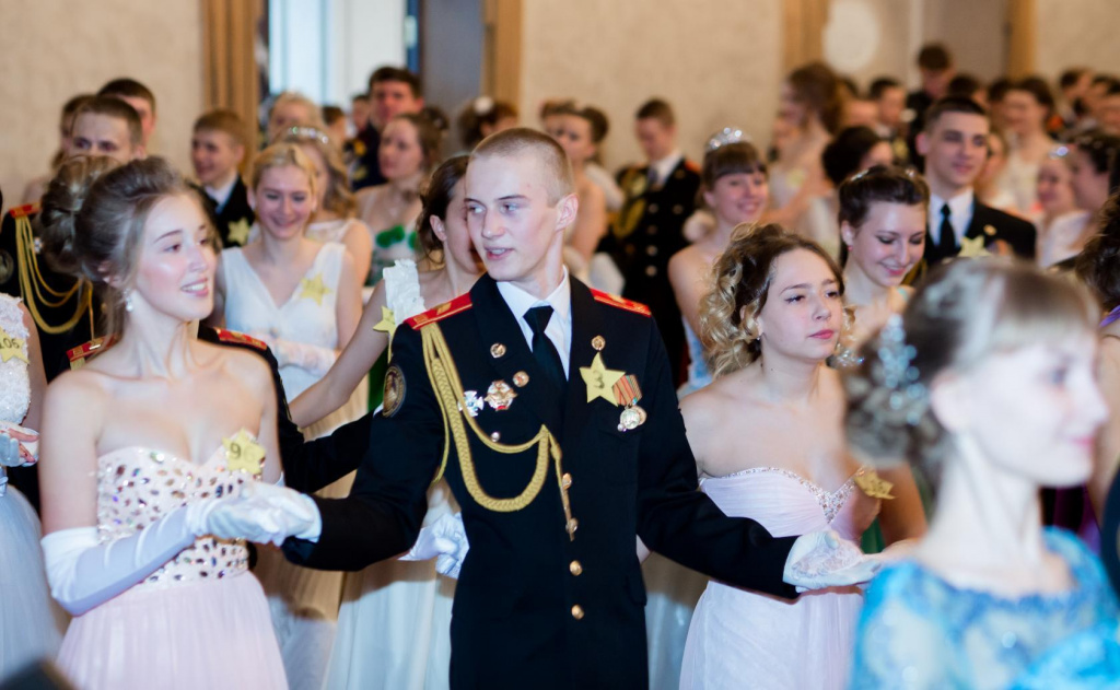 Кадетский бал в Хабаровске (8).jpg