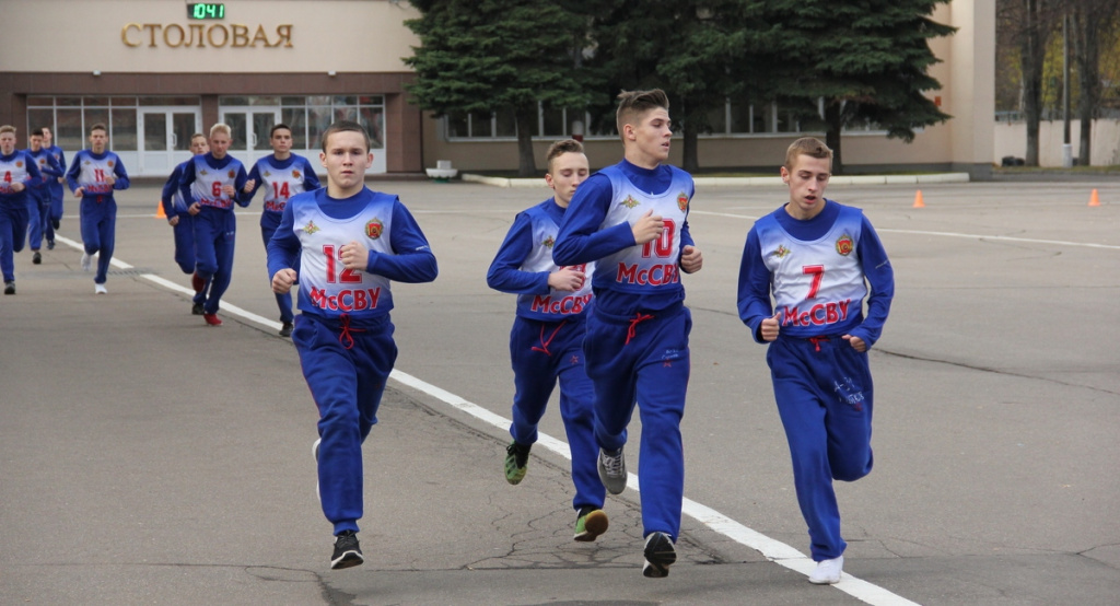 Московских суворовцев проверили по спорту (7).jpg