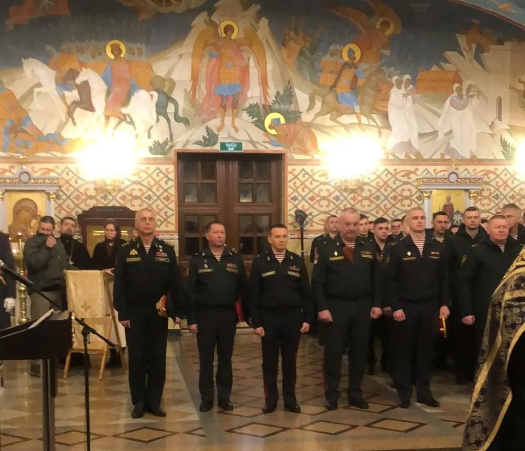 Передача Иконы Св. блгв. кн. Даниила Московского - 2.jpg