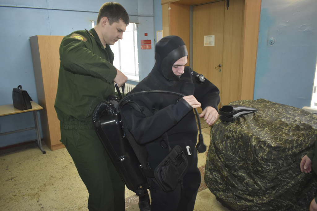 Московские суворовцы в Новосибирском ВВКУ (7).jpg