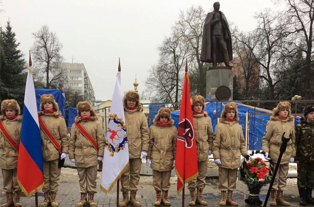 Память героя Петра Нестерова почтили в Нижнем Новгороде (4).jpg