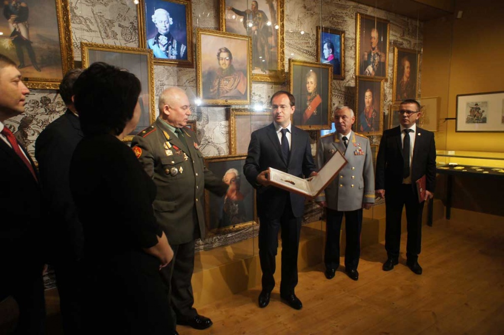Церемония передачи Ордена Святого Георгия IV степени 7.jpg