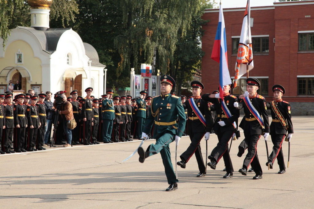 1 сентября в Московском СВУ.JPG