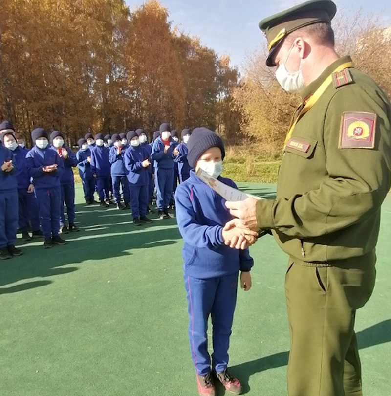 Первенство по перетягиванию каната..jpg