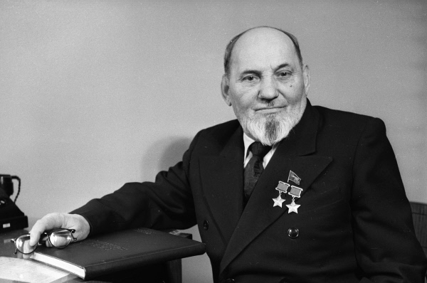 Сидор Артемьевич Ковпак.jpg