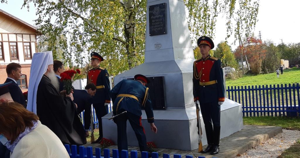 Открытие памятника генералиссимусу А.В.Суворову в селе Кистыш (3).jpg