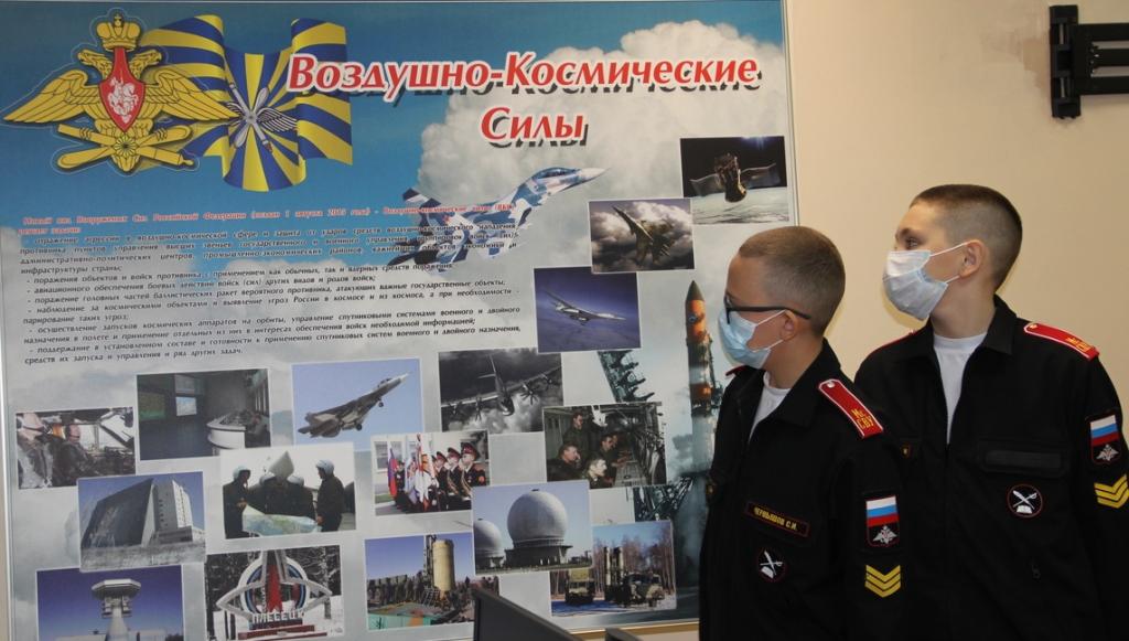 Тематические выставки в Московском СВУ (1).jpg
