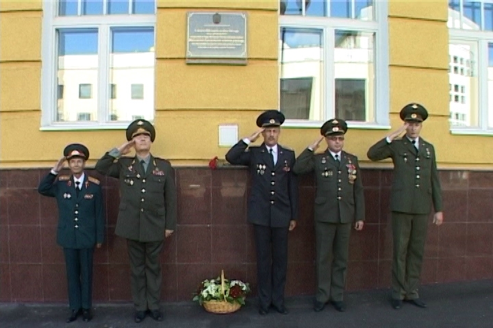 Памятная доска МсСВУ в Филях.jpg