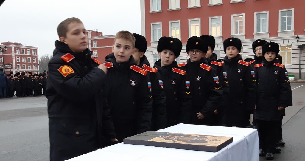 Передача Иконы св. воина Димитрия Солунского Тульскому СВУ (3).jpg Передача Иконы св. воина Димитрия Солунского Тульскому СВУ (3).jpg