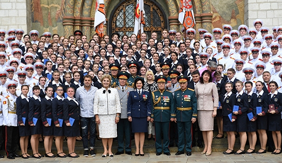 s_dnem_vypuska_dorogie_moskovskie_suvorovtsy__1.jpg