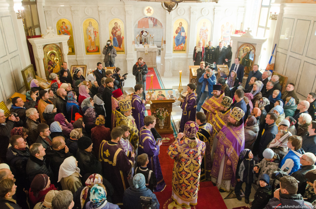 ЧЕРНОМОРСКОМУ ФЛОТУ ПЕРЕДАНЫ СВЯТЫНИ (6).jpg