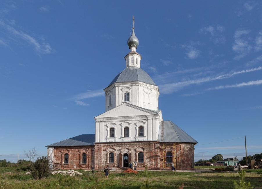 Суворовский Храм Передача мощей и Первая Литургия (12).jpg