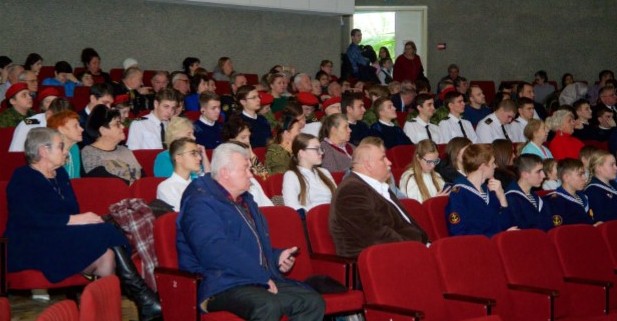 Встреча выпускников СВУ и НВМУ с молодёжью Ростовской области (5).jpg