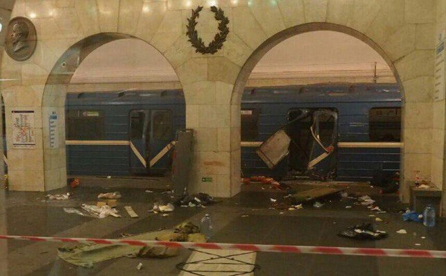 Теракт в метро Санкт-Петербурга .jpg