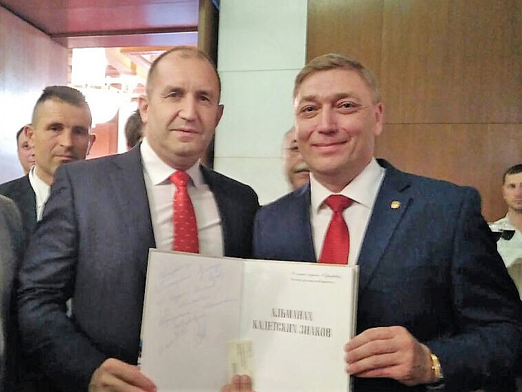 Д.Нестеров и президент Болгарии Р.Радев.jpg