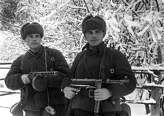 Контрнаступление советских войск под Москвой (7).jpg