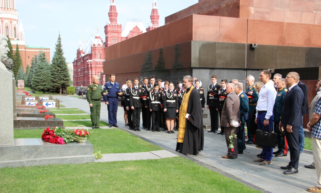 Цветы Сталину 21.08.2018 (14).JPG