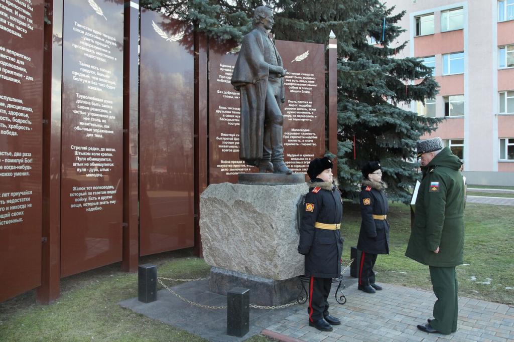 Торжества в Московском СВУ, посвященные Дню Защитника Отечества (1).jpg
