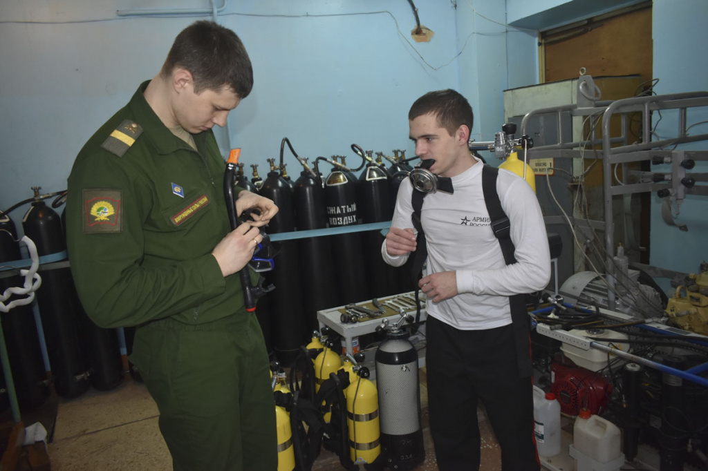 Московские суворовцы в Новосибирском ВВКУ (5).jpg