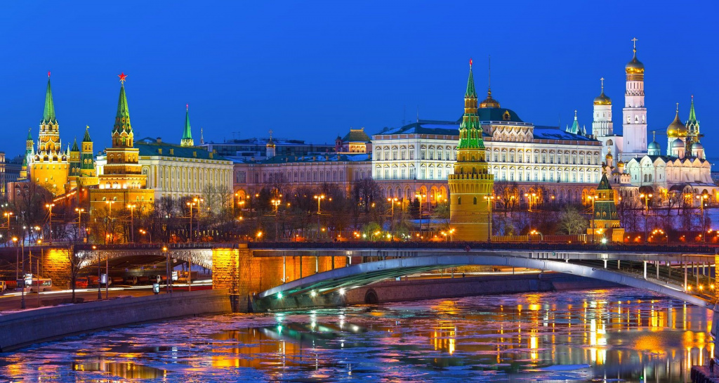 Москва ...jpg