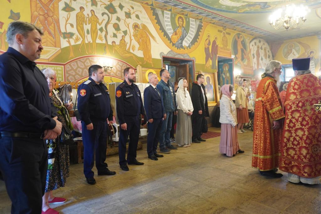 Торжественная церемония поминовения генералиссимуса А.В.Суворова - 5.jpg