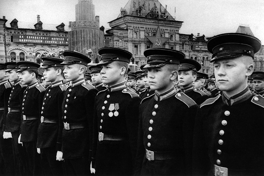 ГрСВУ Парад Победы.jpg
