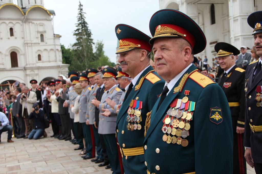 Выпуск МсСВУ на Соборной площади Кремля (11).JPG